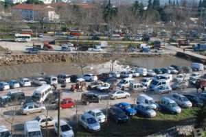 Yaşlı araca y&uuml;ksek vergi sıfır otoya '&ouml;zel kredi'