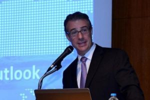 "K&uuml;resel yavaşlama T&uuml;rkiye i&ccedil;in sorun yaratır"