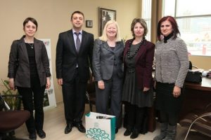 Nil&uuml;fer'e Hawaii'den kardeş şehir