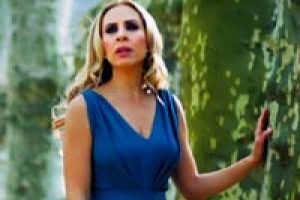 Zeynep d&ouml;nd&uuml;
