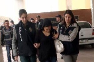 Dolandırıcılık operasyonunda 22 g&ouml;zaltı