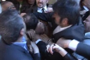 Kartal Belediye Başkanı'na saldırı