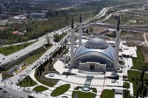 Ahmet Hamdi Akseki Camisi ibadete a&ccedil;ıldı