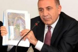 CHP'li Tekin'den daire iddiası