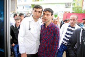 "Babamı sen &ouml;ld&uuml;rd&uuml;n"