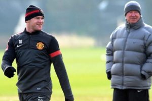 "Rooney hi&ccedil;bir yere gitmiyor"