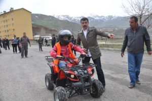 Hakkari'ye motosiklet pisti