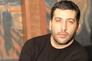 &Uuml;nl&uuml; oyuncunun acı g&uuml;n&uuml;