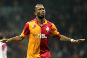 Taktikler Drogba'dan