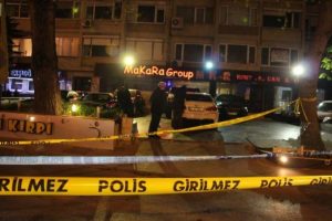 Beşiktaş'ta silahlı saldırı: 3 yaralı