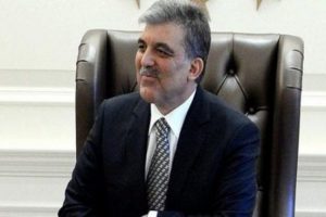 G&uuml;l'den Turgut &Ouml;zal yorumu