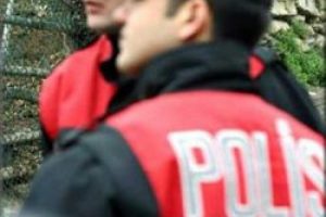 5 yılda 684 bin polis maaşla &ouml;d&uuml;llendirildi