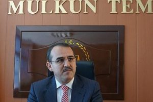 "Az laf &ccedil;ok iş"