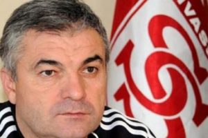 Rıza &Ccedil;alımbay'a bir ma&ccedil; ceza
