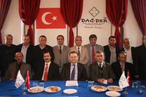 Mustafa Bay adaylığını a&ccedil;ıkladı