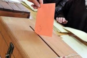 K. Irak'ta da halk sandık başına gitti