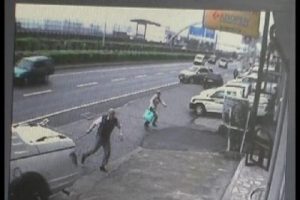 &Ouml;l&uuml;mden b&ouml;yle kurtuldu