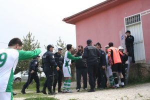 Spora yakışmayan hareketler
