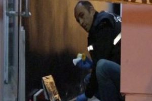 Gece kl&uuml;b&uuml;ne kurşun yağmuru