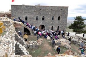 Belediyeden tarihi gezi