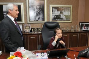 Nil&uuml;fer'de koltuk &ccedil;ocukların