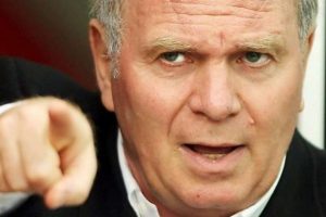 Almanya'da Hoeness depremi