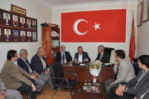 Şehit babası a&ccedil;ılım dersi verdi