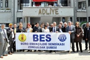 Zabıt katiplerine sınav genelgesi protesto edildi