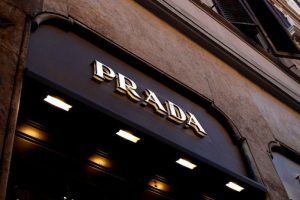 Prada amat&ouml;r yazar arıyor