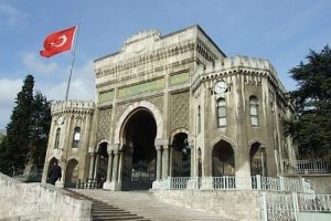 İstanbul &Uuml;niversitesi'nde yine gerginlik