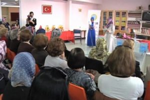 &Uuml;sk&uuml;p'te Kutlu Doğum etkinliği