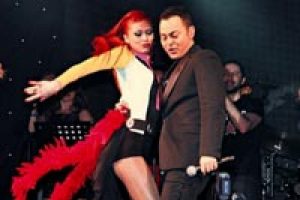 Yedi yıldızlı m&uuml;zik ş&ouml;leni