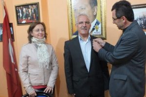 CHP'den AK Parti'ye transfer