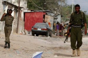 Somali'de &ccedil;atışma: 7 &ouml;l&uuml;