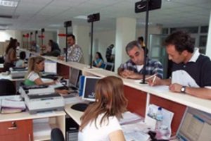 80 bin s&ouml;zleşmeli personele kadro m&uuml;jdesi