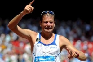 Altın madalyalı atlete ceza şoku!