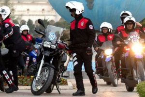 Kazada yaralanan polis hayatını kaybetti