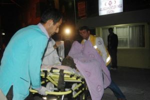 &Ccedil;adır kentte yangın: 6 yaralı