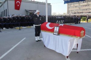 Şehit polise  t&ouml;ren