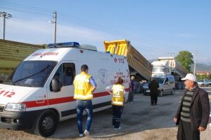 Ambulans kilide takıldı