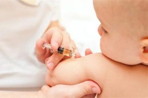 Bebeğinize rota vir&uuml;s&uuml; aşısı yaptırdınız mı?