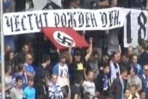 Levski Sofya trib&uuml;n&uuml;ndeki ırk&ccedil;ı pankarta ceza!