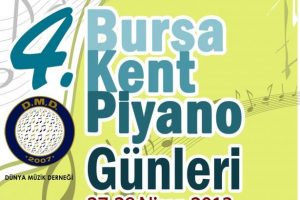 T&uuml;rkiye'de ilk ve tek piyano maratonu Bursa'da