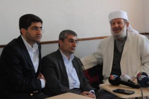 Hatemi, ricayı kırmadı medreseye girmedi