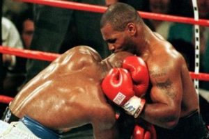 Mike Tyson'dan Suarez'e destek