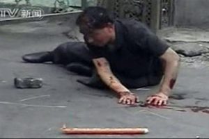 Doğu T&uuml;rkistan'da vahşet: 21 &ouml;l&uuml;