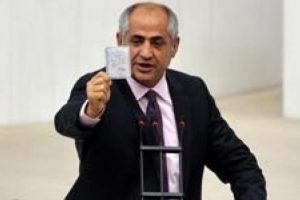 Mecliste &ccedil;akma İzmirli atışması