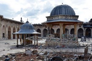Tarihi Emevi Camisi yine bombalandı