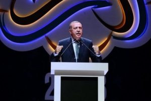 "Edep ve hayadan taviz vermeden &ccedil;&ouml;zeceğiz"