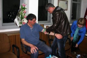 BM g&ouml;revlileri karda mahsur kaldı